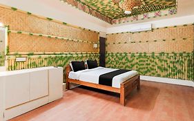Hotel O Lawspet